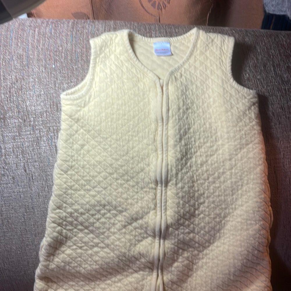 Hanna andersson onesie, organic cotton